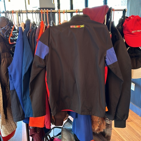 Like New Quarter Zip Multi Colored Jacket Kangaroo Pocket Zippered Hood - Picture 2 of 3